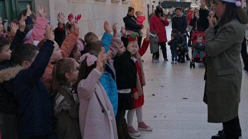 4. Adventski sajam 