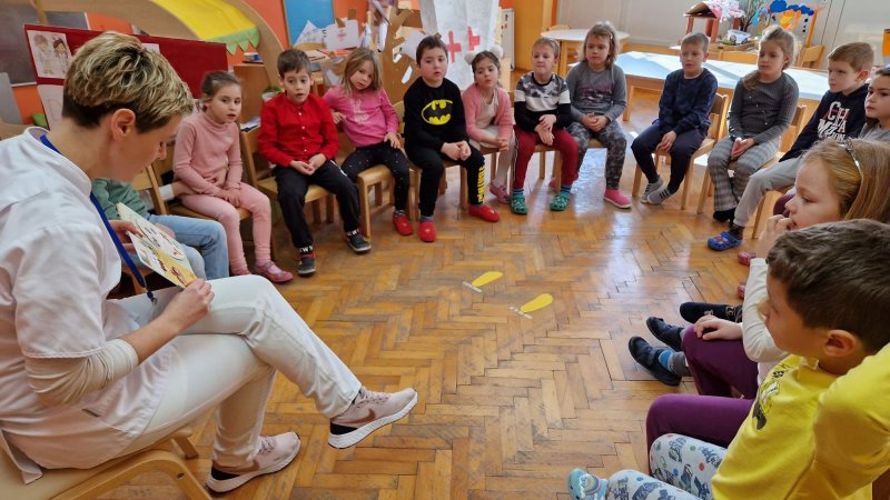 Posjet medicinske biokemičarke