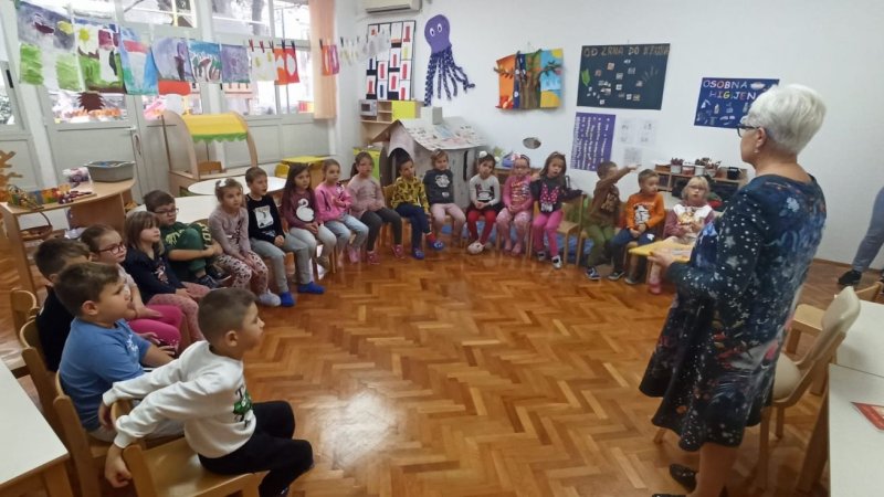 Predstavljanje slikovnice "Radoznala Nora" (Marica Žanetić Malenica)