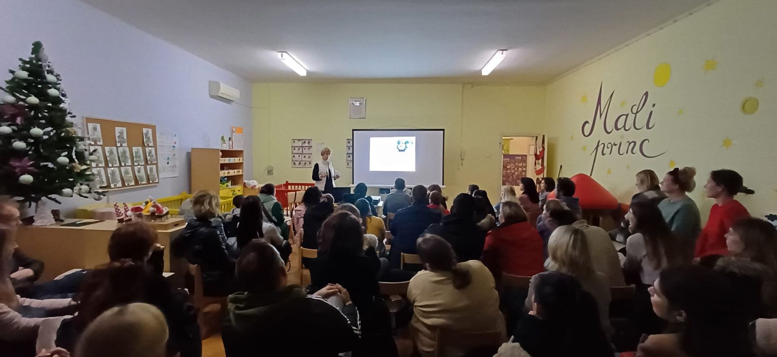 Predavanje dr.med. Matije Čale Mratović na temu ekranizma