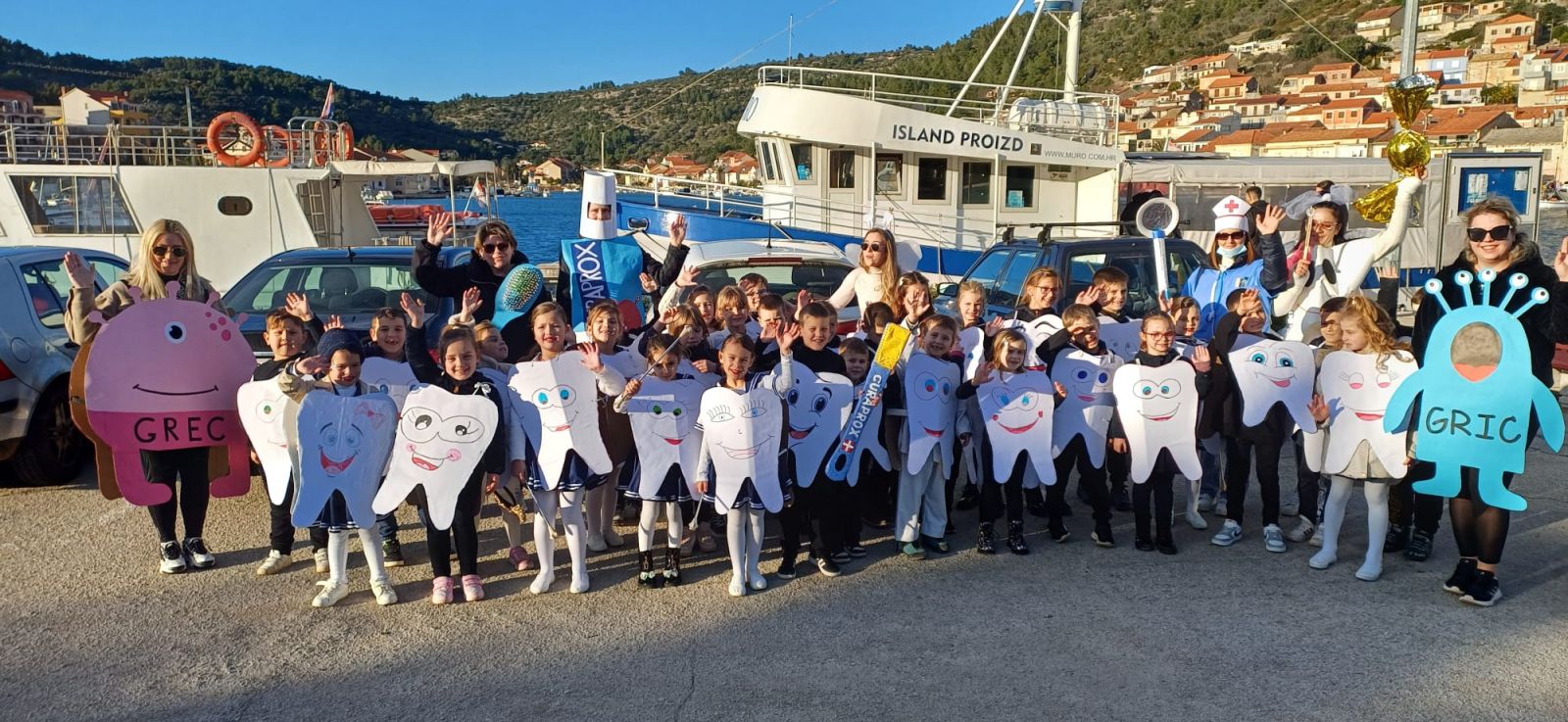 Predškolci u maškaranoj povorci na pokladni utorak