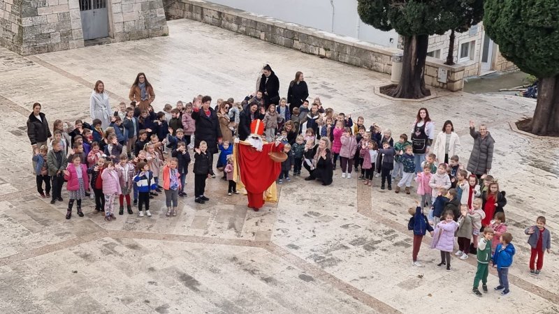 Sveti Nikola u vrtiću