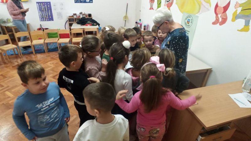 Predstavljanje slikovnice "Radoznala Nora" (Marica Žanetić Malenica)