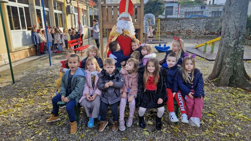Sveti Nikola u vrtiću